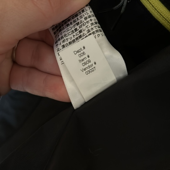 Eddie Bauer black travel raincoat jacket black medium - Picture 11 of 16